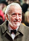 https://upload.wikimedia.org/wikipedia/commons/thumb/5/5a/Christopher_Lee_at_the_Berlin_International_Film_Festival_2013.jpg/100px-Christopher_Lee_at_the_Berlin_International_Film_Festival_2013.jpg